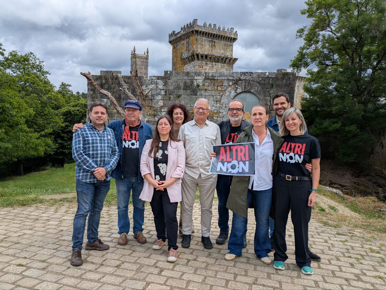“Non vai poñerse unha pedra de ALTRI sen o informe de ICOMOS”